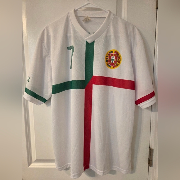 Portugal Cristiano Ronaldo Soccer Jersey - Picture 2 of 6